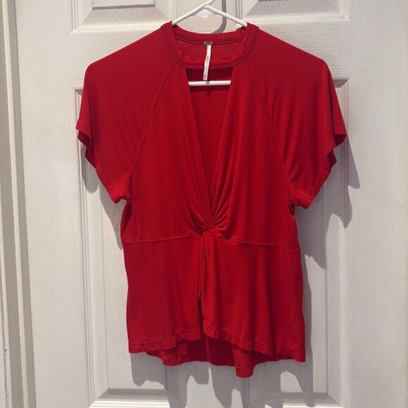 Free People Just a twist peplum plunging top SZ Xsmall - Picture 2 of 6